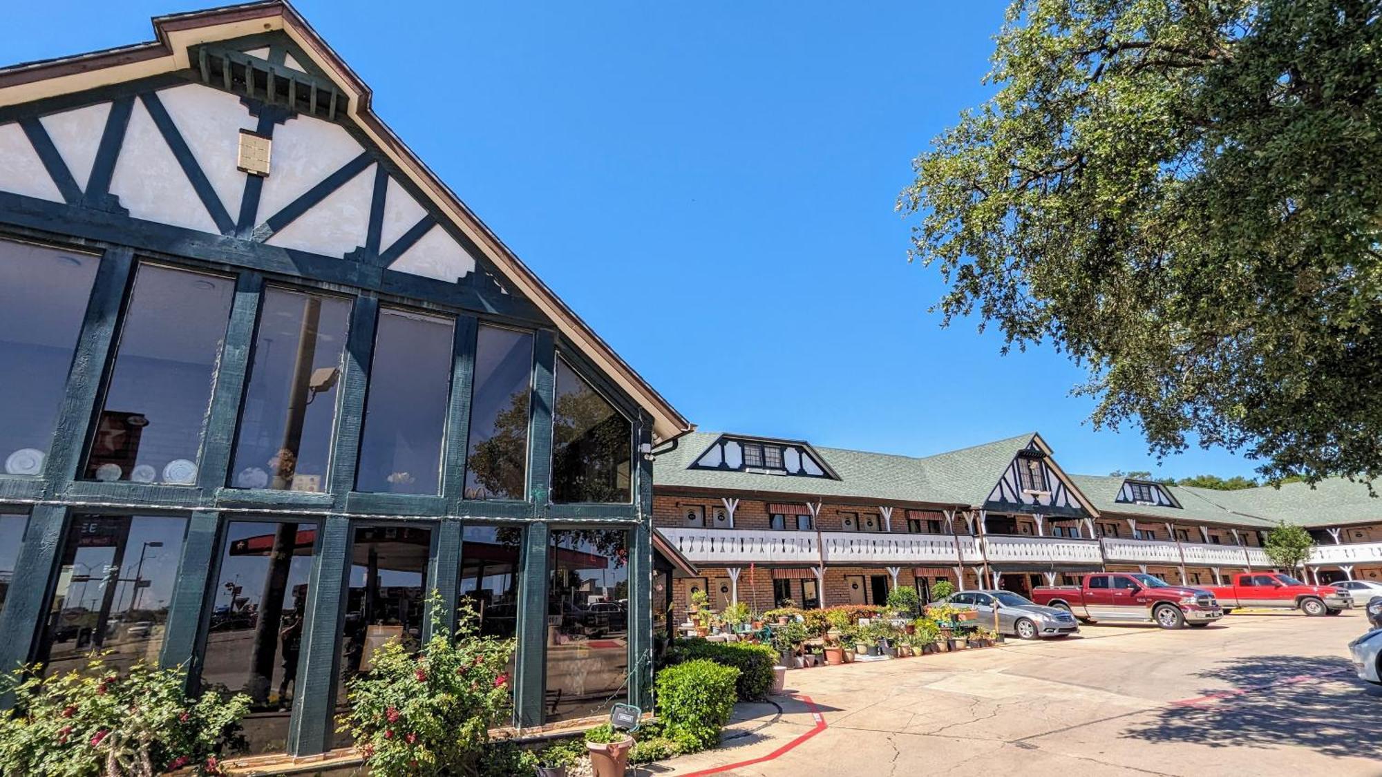 Edelweiss Inn New Braunfels Extérieur photo