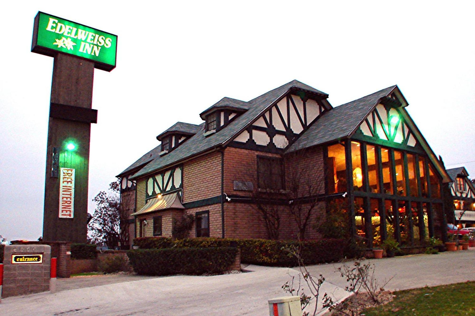 Edelweiss Inn New Braunfels Extérieur photo